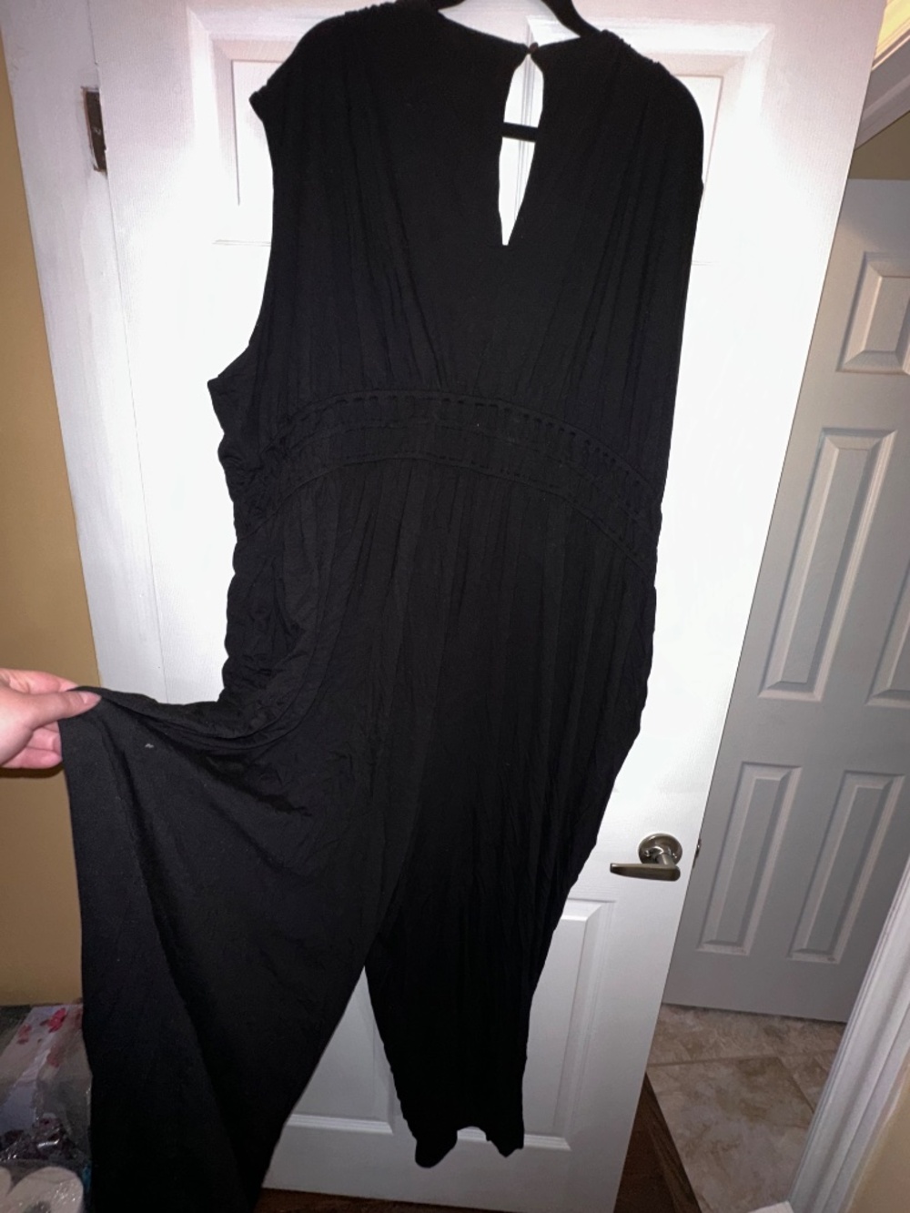 Old Navy Black Sleeveless Jumpsuit 4X – Draped V-Neck, Wide Leg Like New